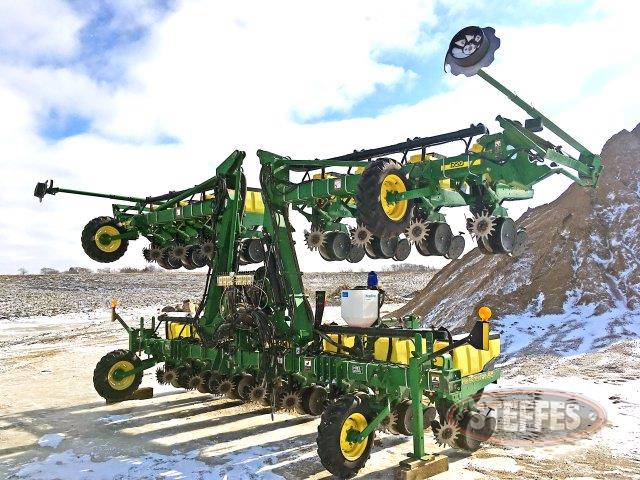 2009 John Deere 1720_0.JPG